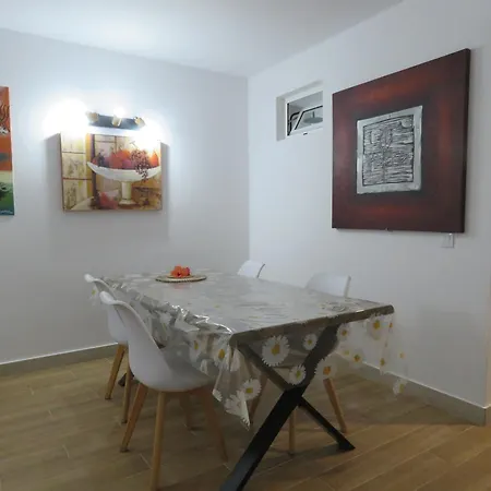 Gino House Apartament